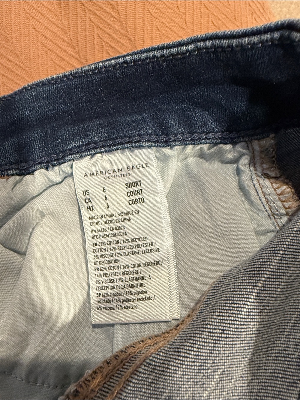 American Eagle Outfitters Women's Medium Blue Skinny Jeans size 6Short - Picture 5 of 7